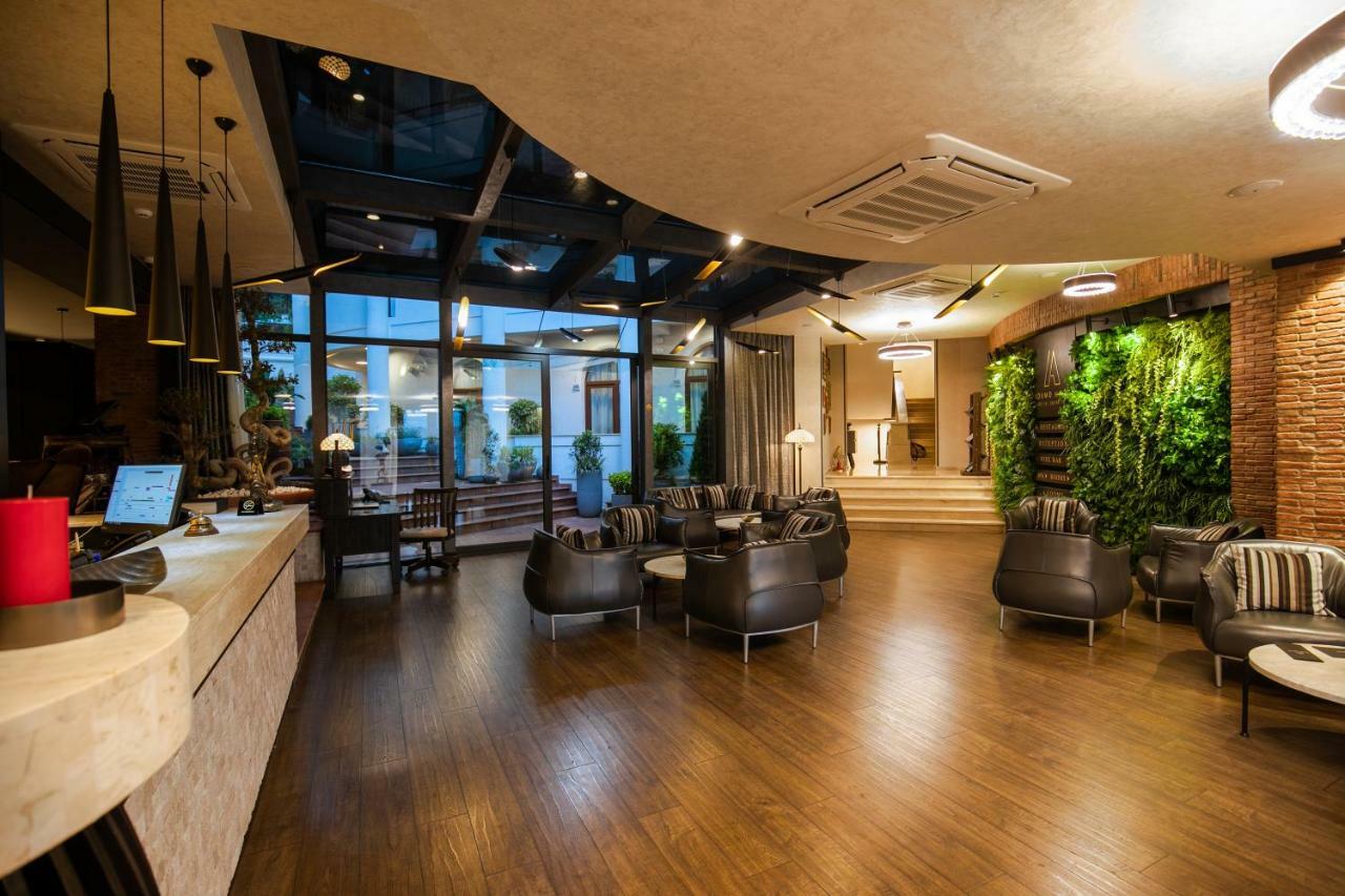 Hotel Adamo Tbilissi Extérieur photo